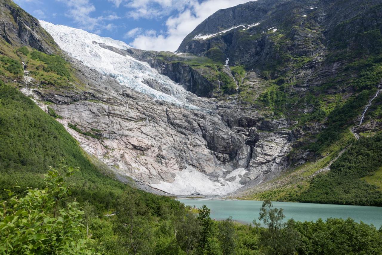 Mlodge - The Mountain Lodge Sogndal Exterior photo